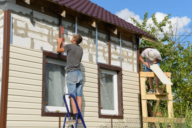 Siding Removal and Disposal in Redlands, CO